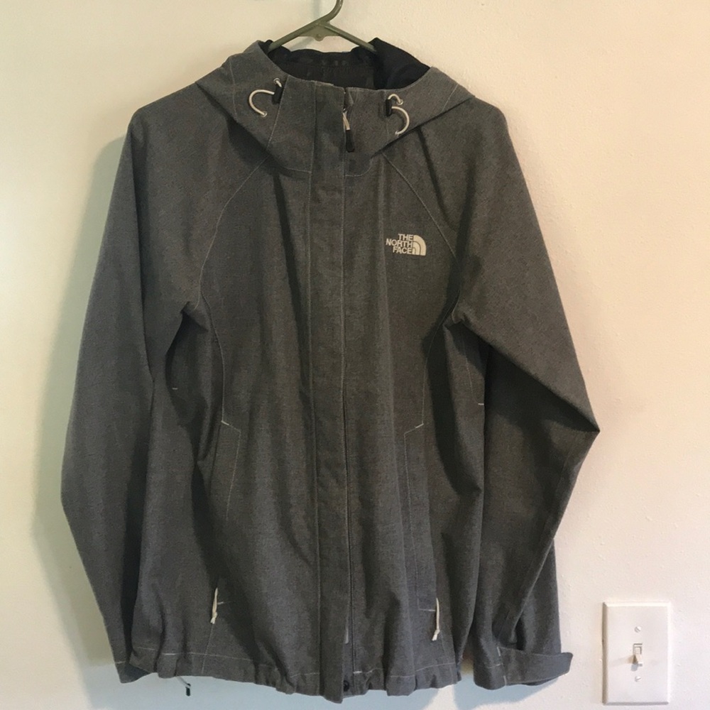 Women’s North Face shell - Grey